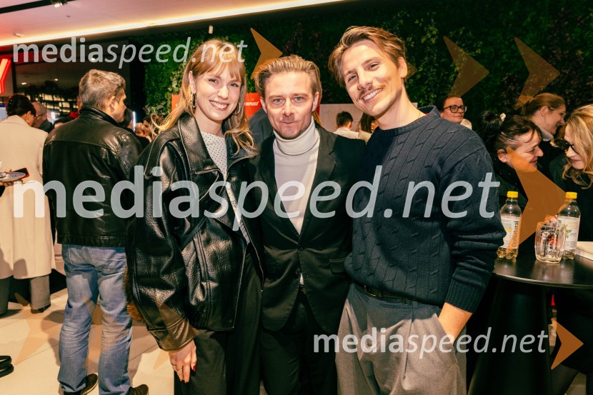  Melani Mekicar, radijska in televizijska voditeljica;  Jure Rajšp, igralec;  Marko SuboticBelo se pere na 90, premiera filma v Cineplexxu