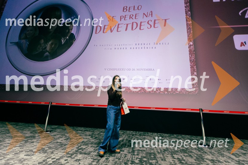 Ladies night, Belo se pere na devetdeset