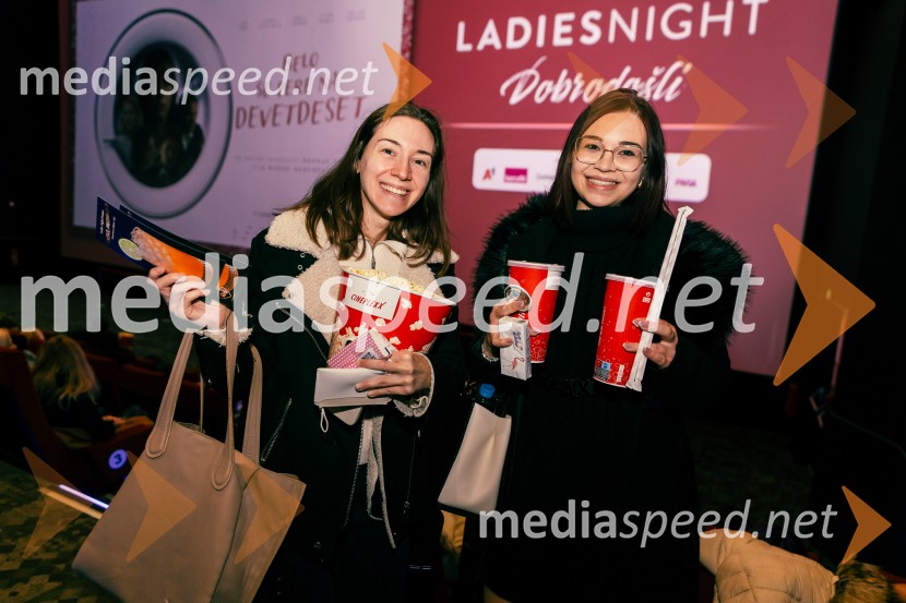 Ladies night, Belo se pere na devetdeset