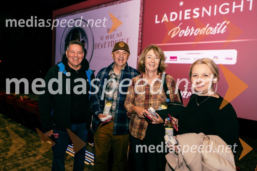 Ladies night, Belo se pere na devetdeset