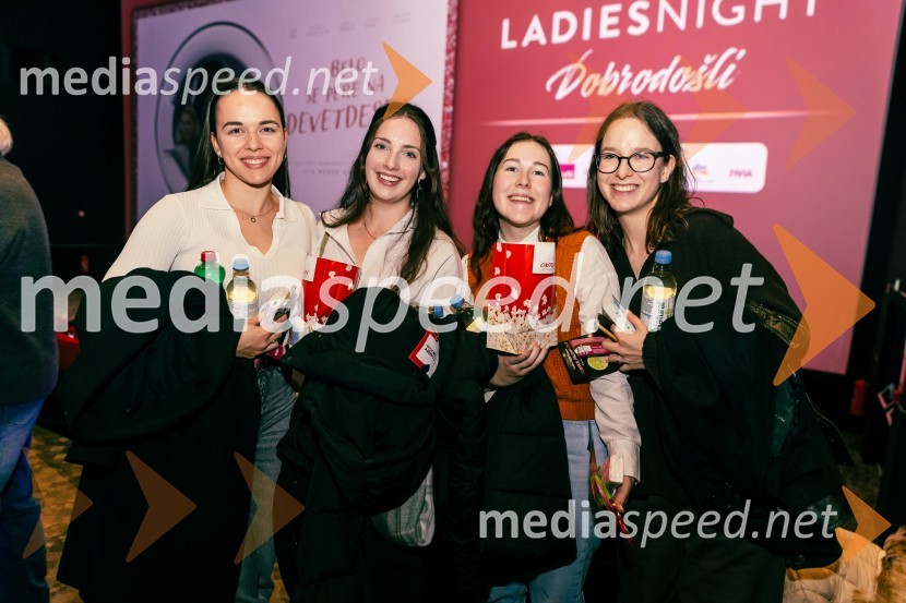 Ladies night, Belo se pere na devetdeset