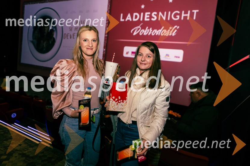 Ladies night, Belo se pere na devetdeset