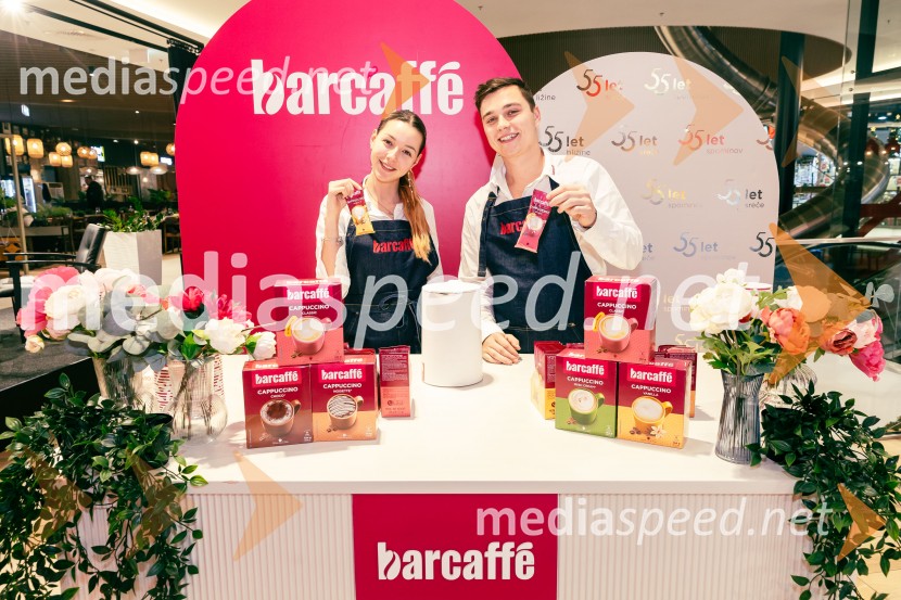 Ladies night, Belo se pere na devetdeset