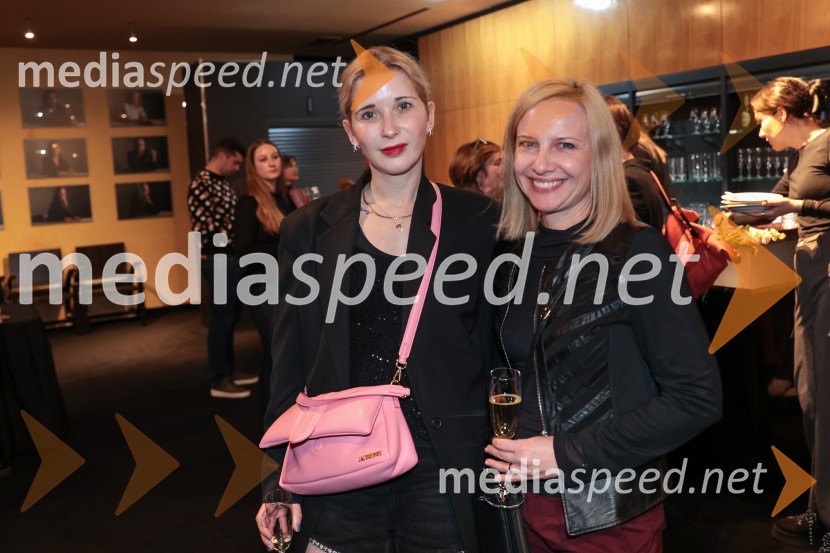  Eva Mahkovic, dramaturginja in avtorica;  ... Izginjanje, premiera drame Mestnega gledališča Ljubljana