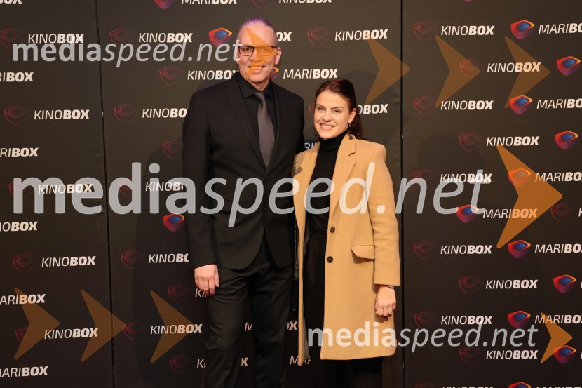  Marko  Naberšnik, režiser in scenarist;  ... Belo se pere na 90, premiera Maribox