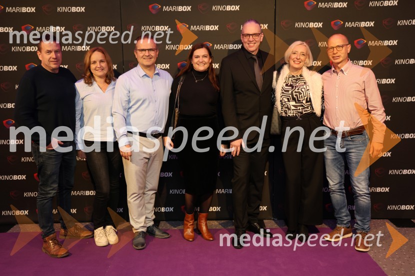 ... ;  ... ;  ... ;  ... ;  Marko  Naberšnik, režiser in scenarist;  ... ;  ... Belo se pere na 90, premiera Maribox