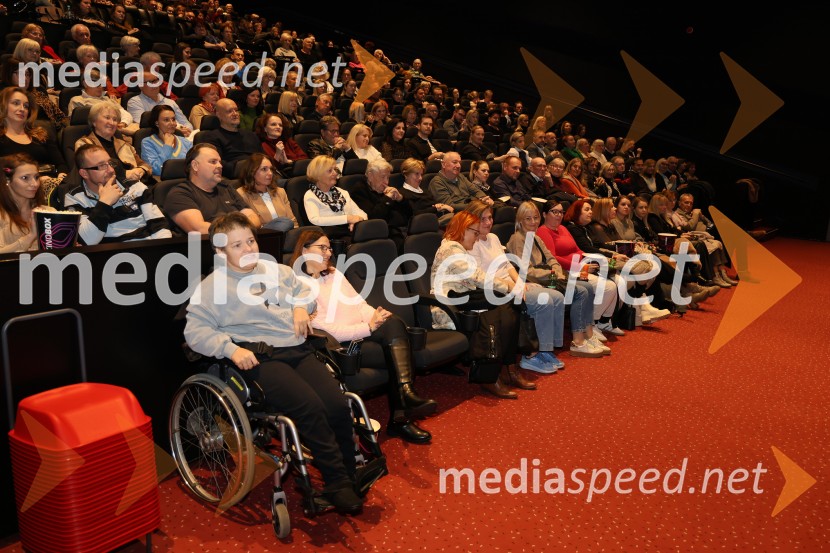 Belo se pere na 90, premiera Maribox