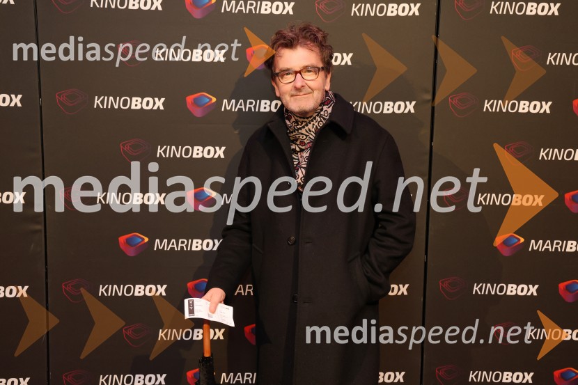Belo se pere na 90, premiera Maribox