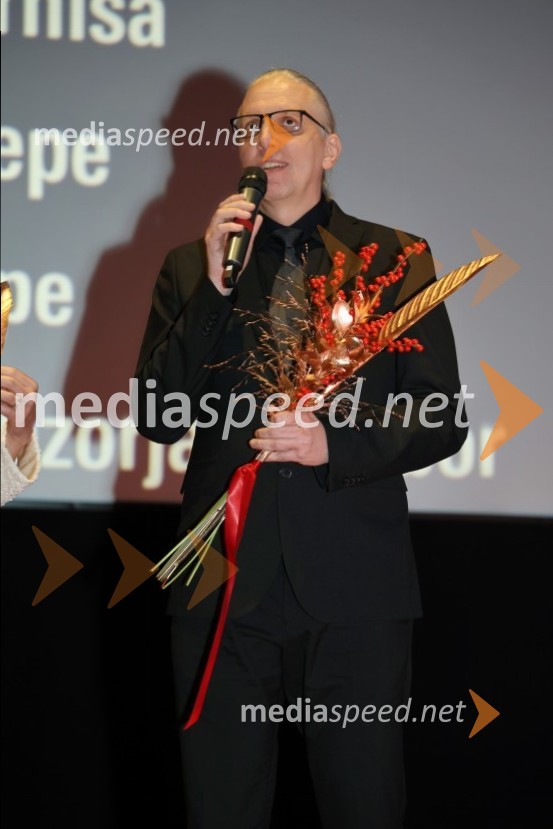  Marko  Naberšnik, režiser in scenaristBelo se pere na 90, premiera Maribox