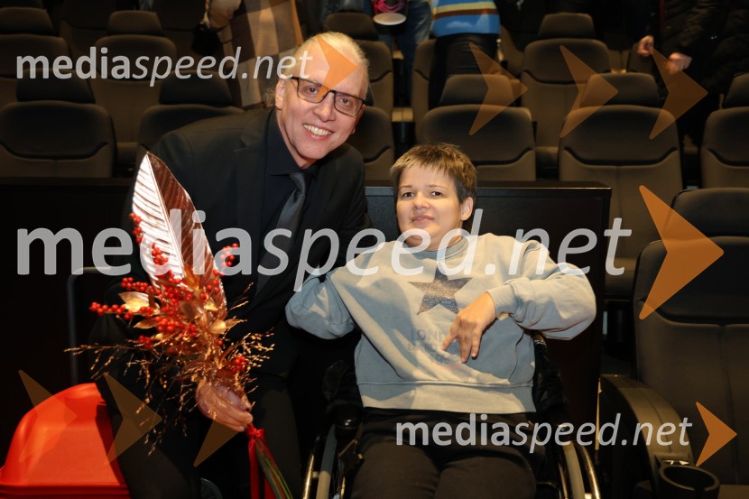  Marko  Naberšnik, režiser in scenarist;  ... Belo se pere na 90, premiera Maribox