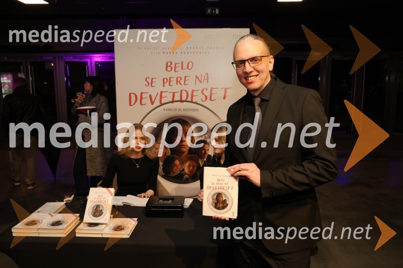  Marko  Naberšnik, režiser in scenaristBelo se pere na 90, premiera Maribox