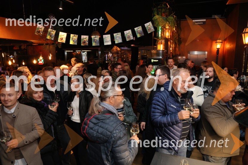 Belo se pere na 90, premiera Maribox