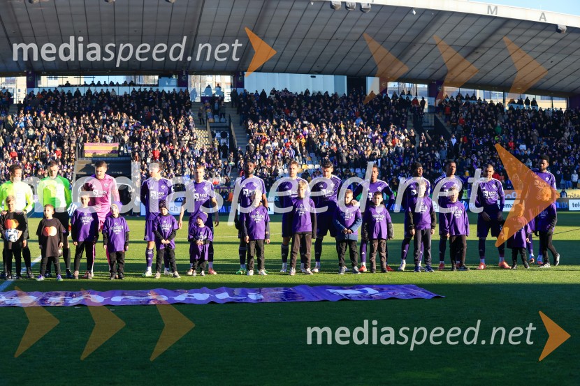 Prva postava ekipe Nk Maribor.Derbi v Ljudskem vrtu: Maribor in Olimpija brez zmagovalca pred 9.000 navijači