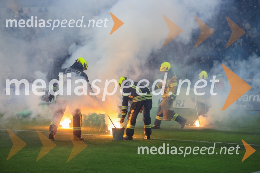 Derbi v Ljudskem vrtu: Maribor in Olimpija brez zmagovalca pred 9.000 navijači