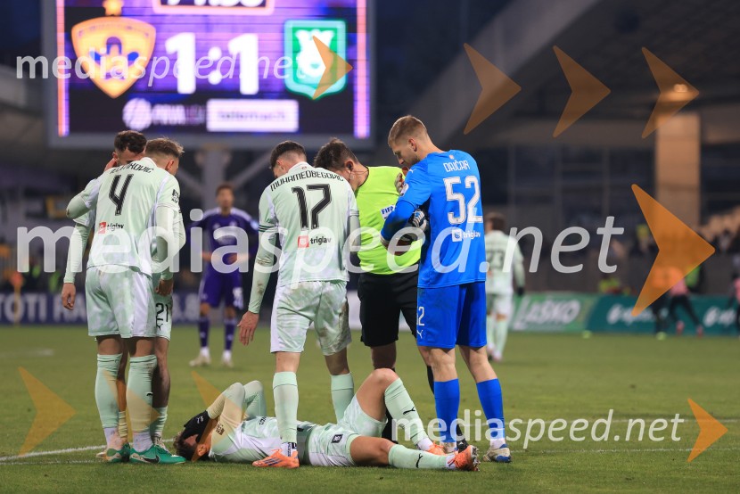 Derbi v Ljudskem vrtu: Maribor in Olimpija brez zmagovalca pred 9.000 navijači