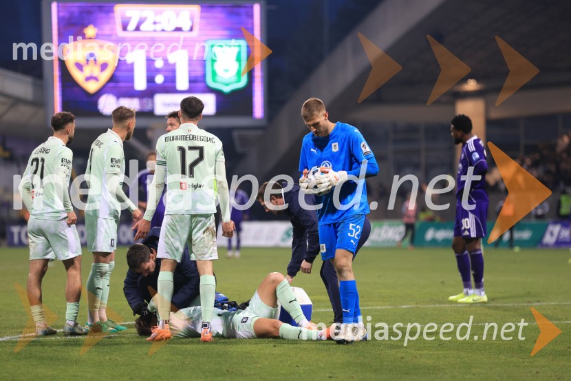 Derbi v Ljudskem vrtu: Maribor in Olimpija brez zmagovalca pred 9.000 navijači