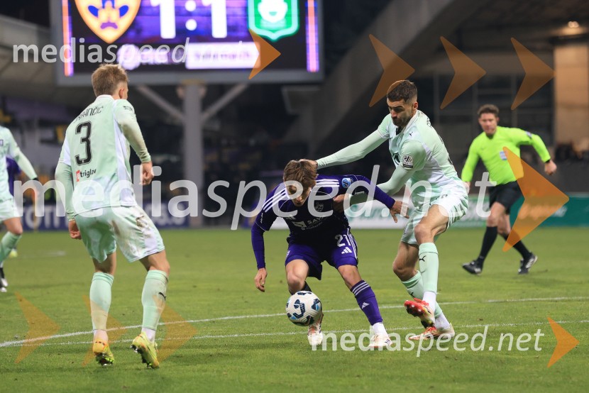 Derbi v Ljudskem vrtu: Maribor in Olimpija brez zmagovalca pred 9.000 navijači