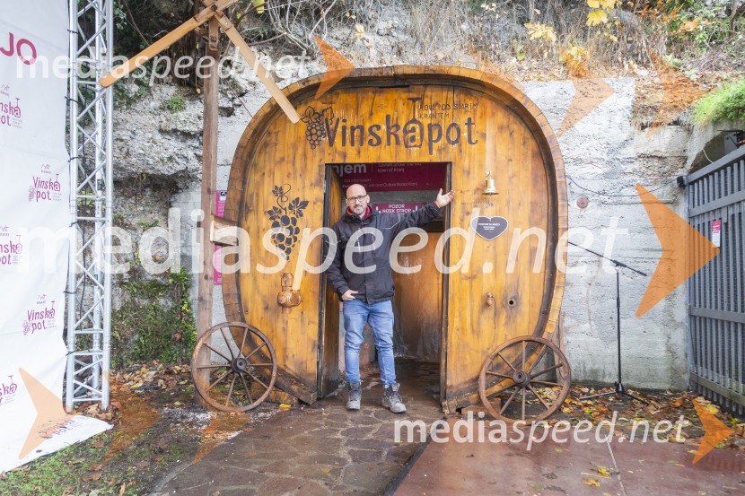 Vinska pot v rovih pod starim Kranjem 2025, petek