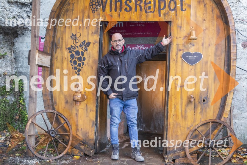 Vinska pot v rovih pod starim Kranjem 2025, petek
