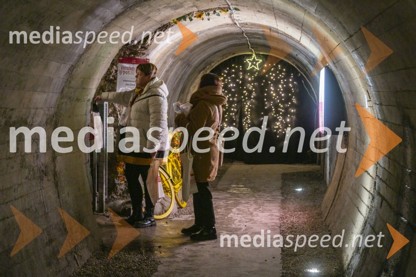 Vinska pot v rovih pod starim Kranjem 2025, petek