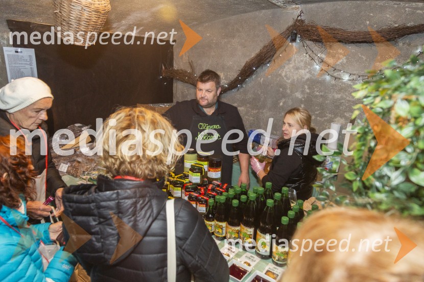 Vinska pot v rovih pod starim Kranjem 2025, petek