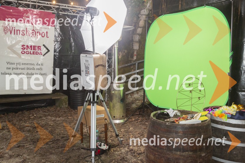 Vinska pot v rovih pod starim Kranjem 2025, petek