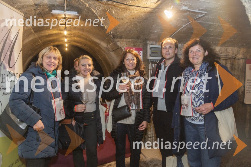 Vinska pot v rovih pod starim Kranjem 2025, petek