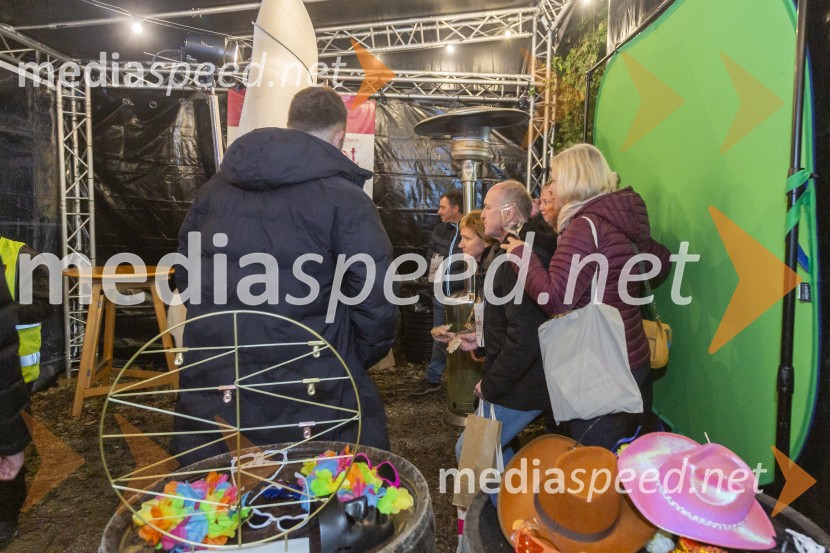 Vinska pot v rovih pod starim Kranjem 2025, petek