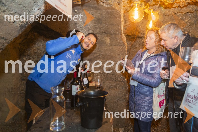 Vinska pot v rovih pod starim Kranjem 2025, petek