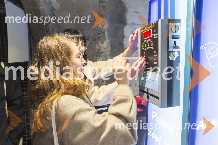 Vinska pot v rovih pod starim Kranjem 2025, petek