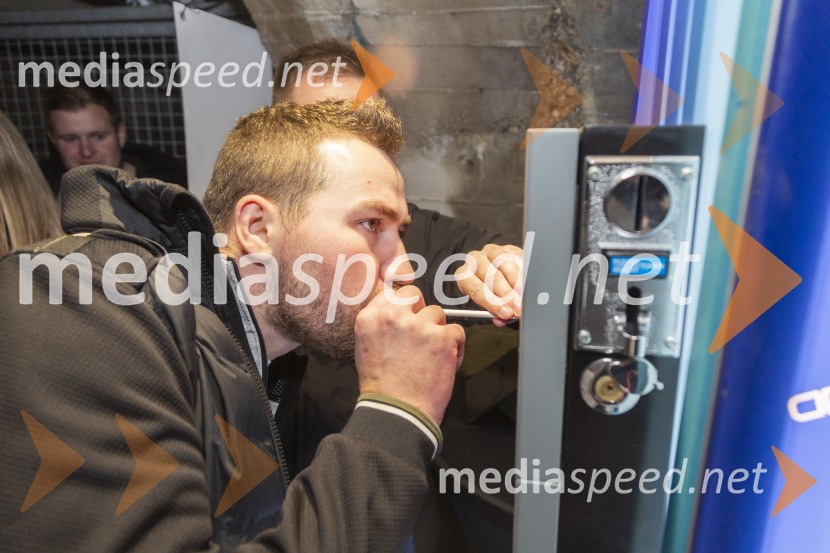 Vinska pot v rovih pod starim Kranjem 2025, petek