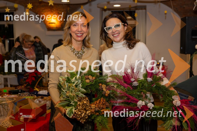 Pletenje adventnih venčkov za božični semenj Waldorfske šole Ljubljana