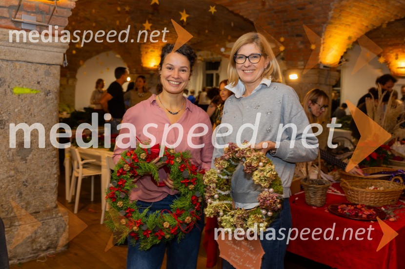 Pletenje adventnih venčkov za božični semenj Waldorfske šole Ljubljana