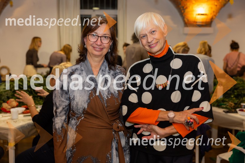 Pletenje adventnih venčkov za božični semenj Waldorfske šole Ljubljana