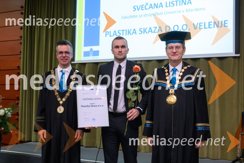 prof. dr. Matej Vesenjak, dekan, Fakulteta za strojništvo UM;  Niko Medved, Plastika Skaza d.o.o.; prof. dr. Zdravko Kačič, rektor Univerze v MariboruDan Fakultete za strojništvo 2025