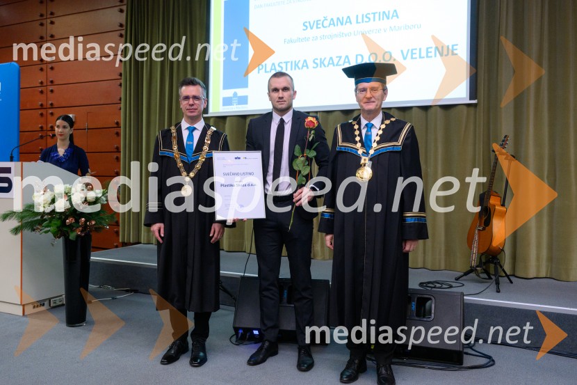 prof. dr. Matej Vesenjak, dekan, Fakulteta za strojništvo UM;  Niko Medved, Plastika Skaza d.o.o.; prof. dr. Zdravko Kačič, rektor Univerze v MariboruDan Fakultete za strojništvo 2025