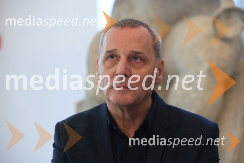  Danilo Rošker, direktor SNG MariborMinistrica dr. Asta Vrečko v SNG Maribor: energetska sanacija uspešno zaključena