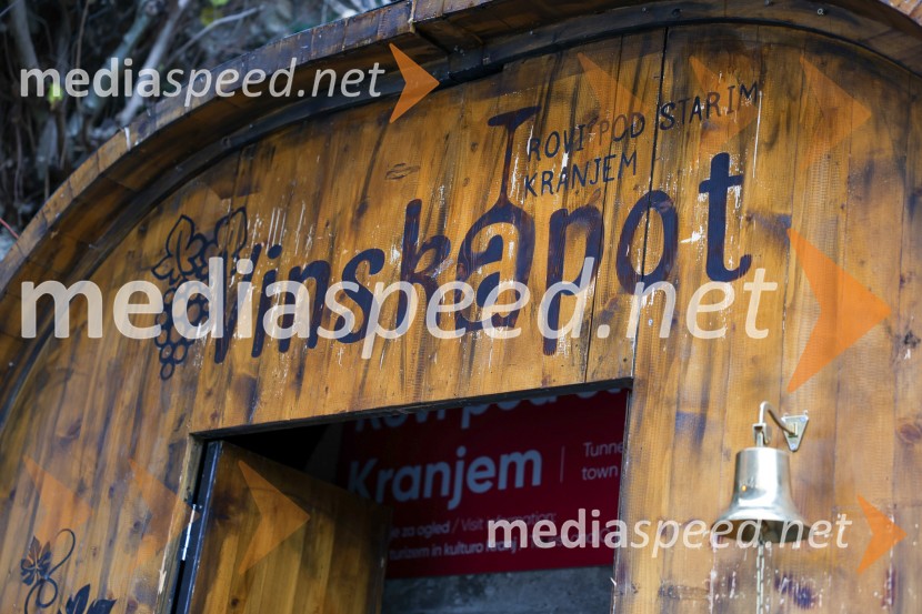 Vinska pot v rovih pod starim Kranjem 2025, sobota