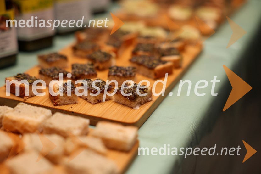 Vinska pot v rovih pod starim Kranjem 2025, sobota