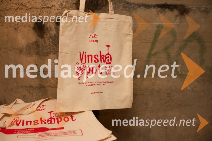 Vinska pot v rovih pod starim Kranjem 2025, sobota