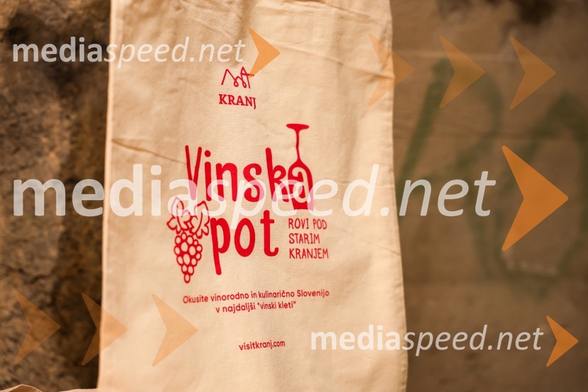 Vinska pot v rovih pod starim Kranjem 2025, sobota