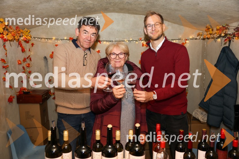 Vinska pot v rovih pod starim Kranjem 2025, sobota