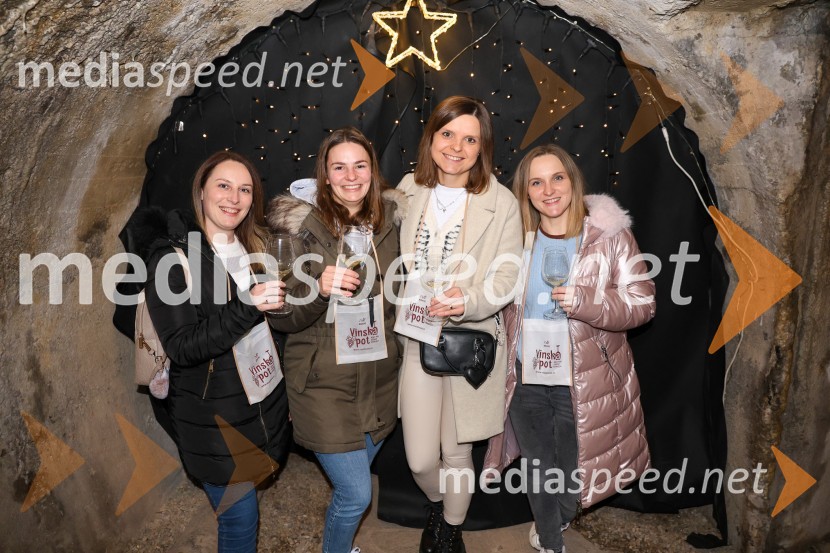 Vinska pot v rovih pod starim Kranjem 2025, sobota