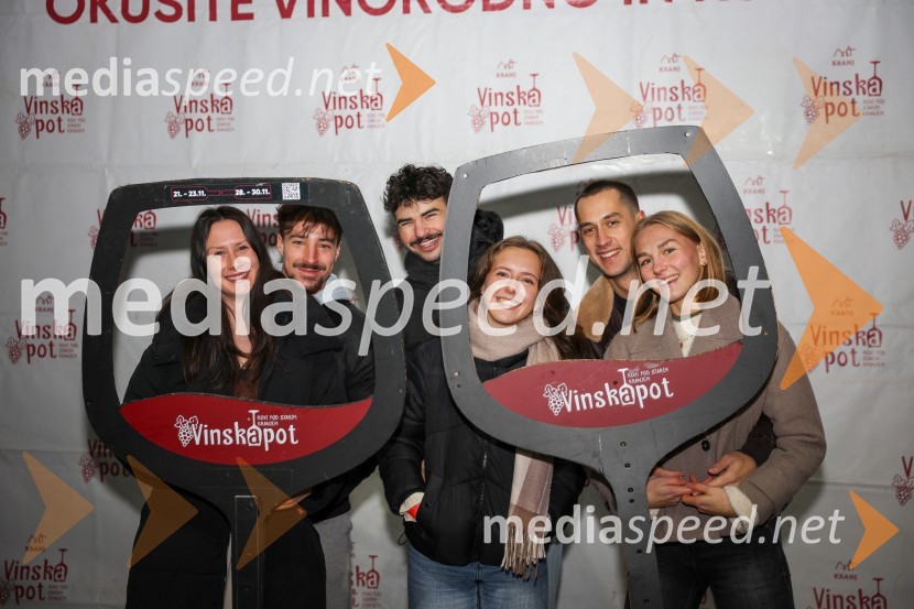 Vinska pot v rovih pod starim Kranjem 2025, sobota