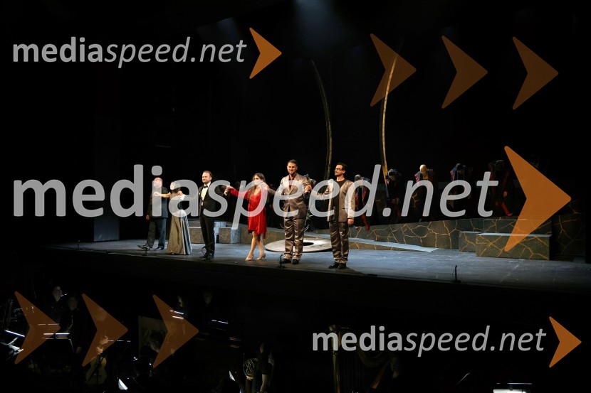 Opera Blühen (Razcvet), premiera