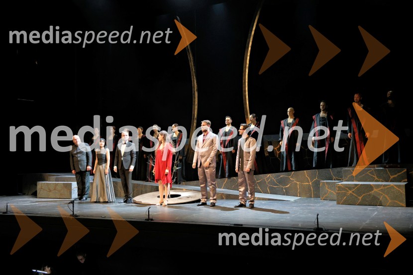 Opera Blühen (Razcvet), premiera