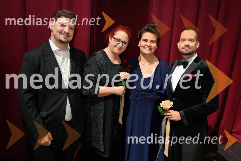  Iztok Kocen, dirigent;  ... ;  Alja Pušič, glasbenica;  ... Opera Blühen (Razcvet), premiera