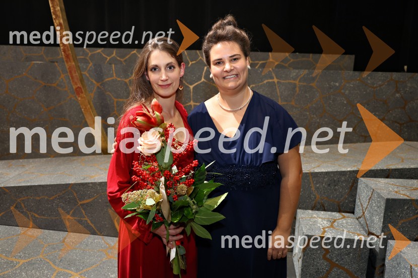  ... ; mag. Natalie Cvikl Postružnik, Insights, Ltd.Opera Blühen (Razcvet), premiera