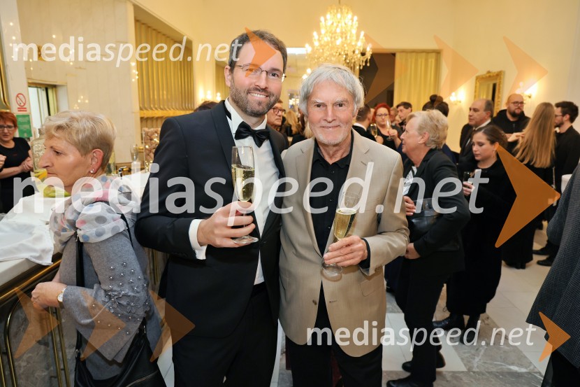  Vito Žuraj, skladatelj;  ... Opera Blühen (Razcvet), premiera