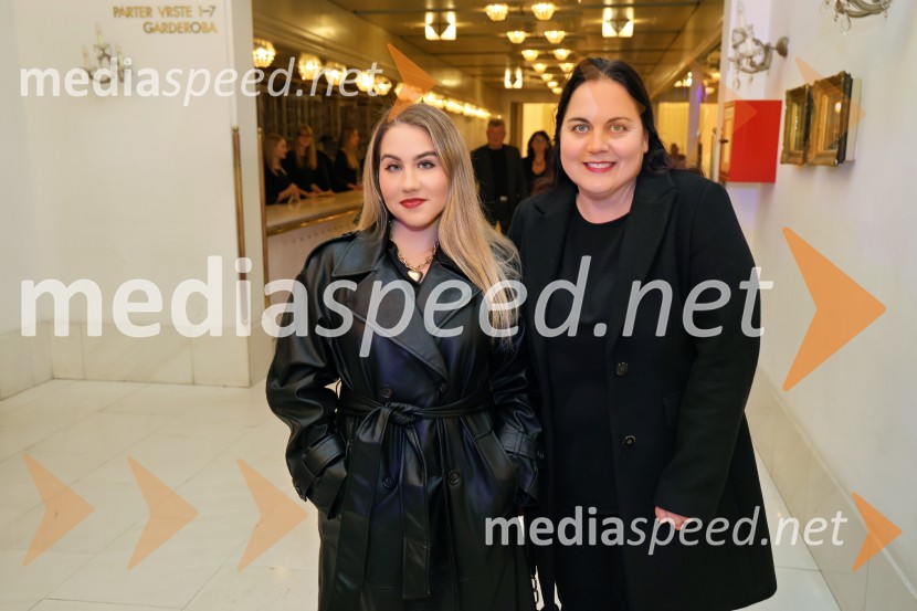 Opera Blühen (Razcvet), premiera